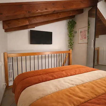 Nel Cuore Di Tortona, A Due Passi Dal Duomo Apartamento