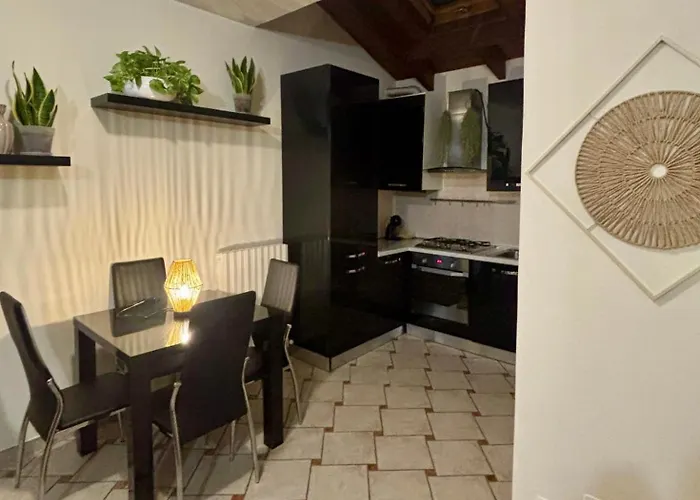 Nel Cuore Di Tortona, A Due Passi Dal Duomo Tortona